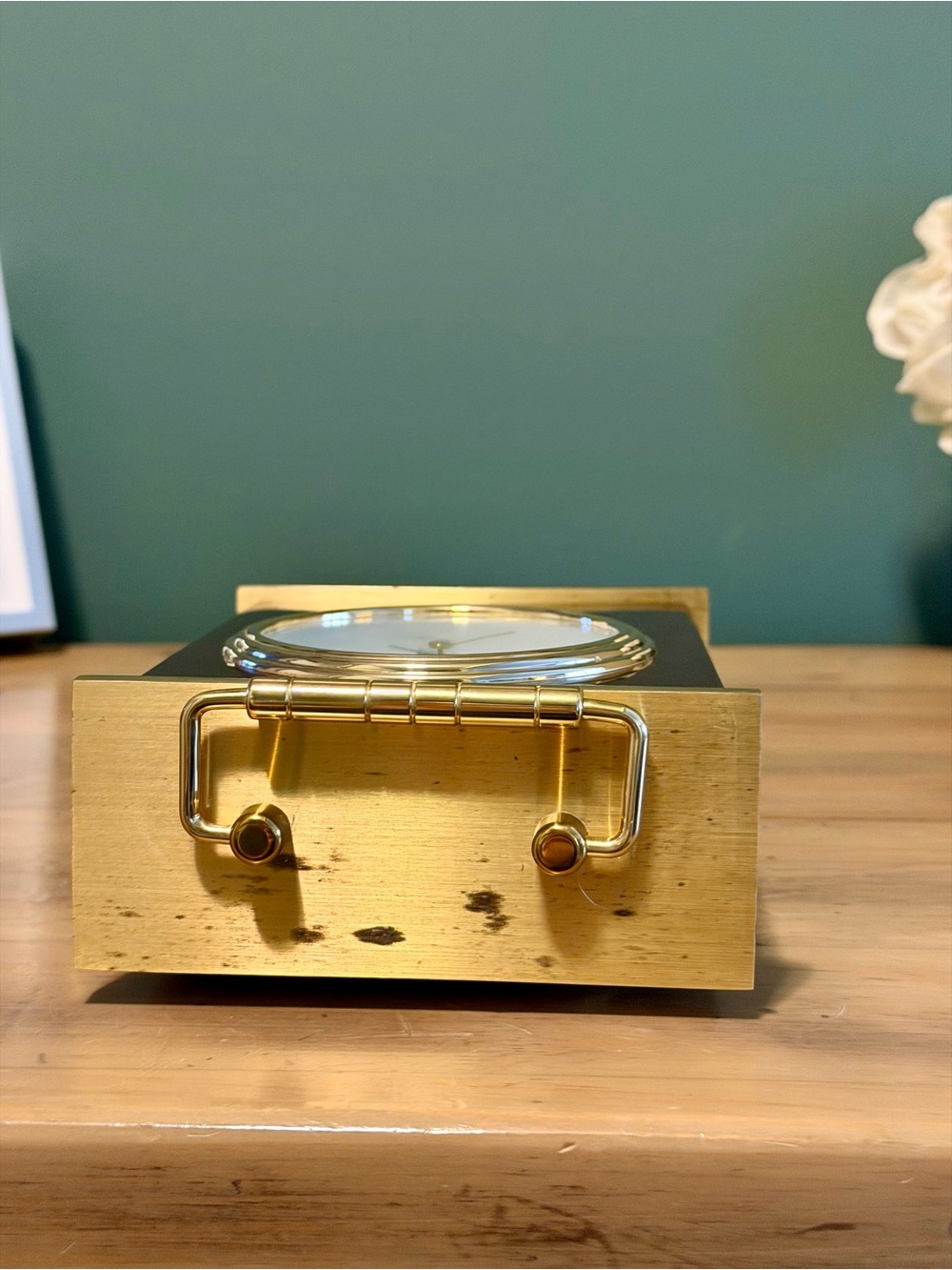 Howard Miller Rosewood Brass Tabletop Clock Vintage Style - Picture 7 of 11